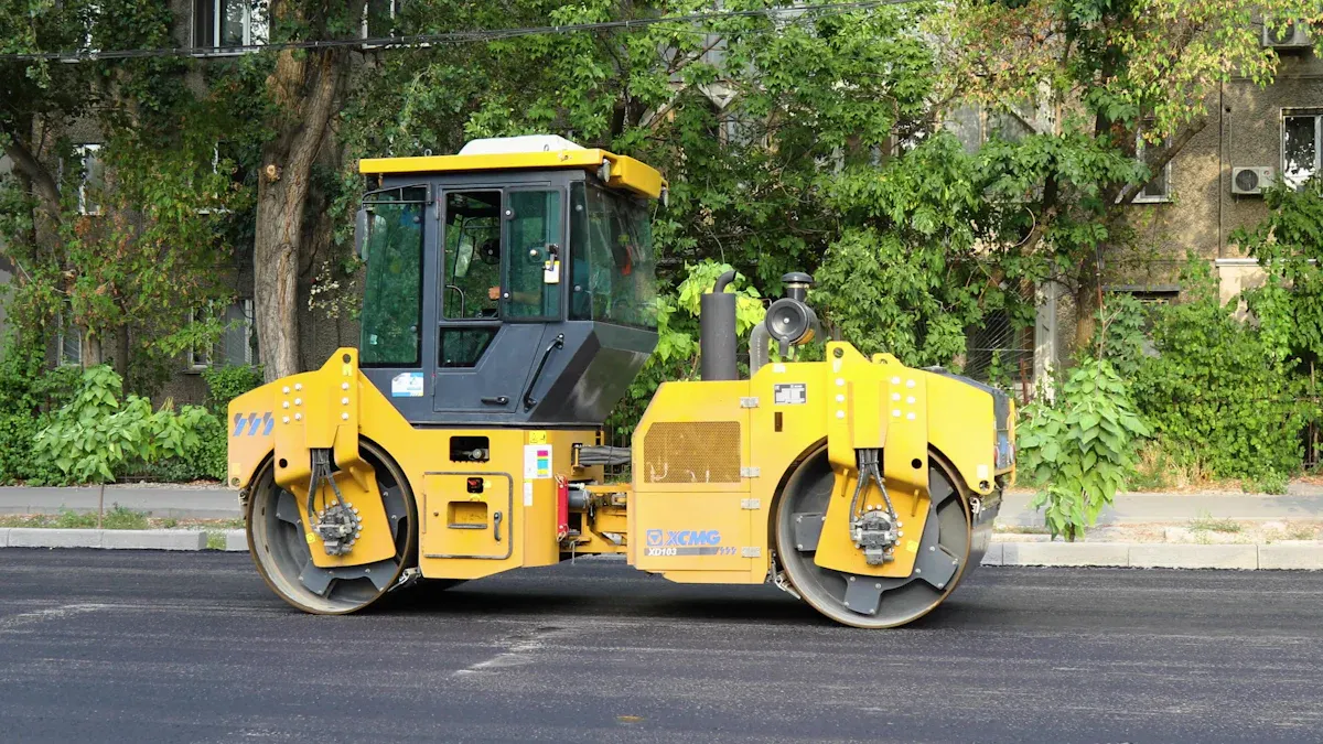 What’s the Difference Between Plate & Roller Compaction Machinery?